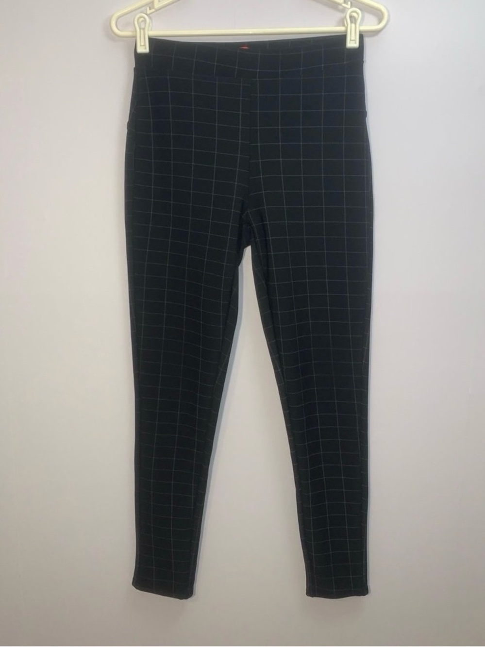 Maze Collection Pull-On Plaid Pants Size Small